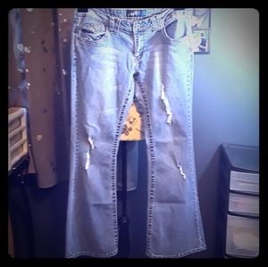 🎄Angels low rise Juniors flare jeans